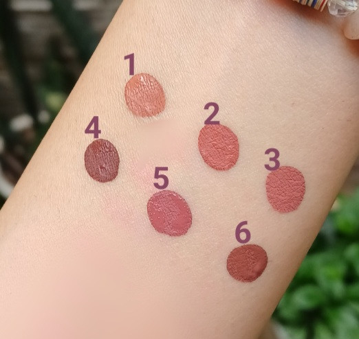 خرید رژ لب شامپاینی