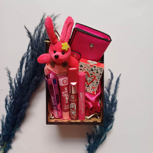 قیمت و خرید آنلاین پک آرایشی صورتی