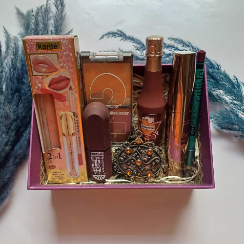 قیمت و خرید آنلاین پک هدیه ولنتاین آرایشی و مراقبتی