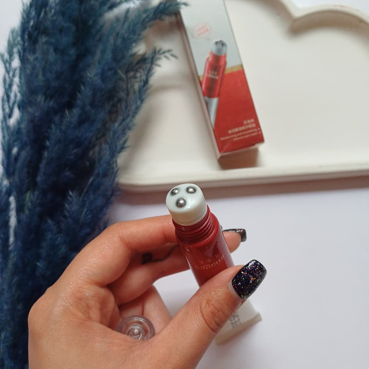 خرید کرم دور چشم غلطک دار