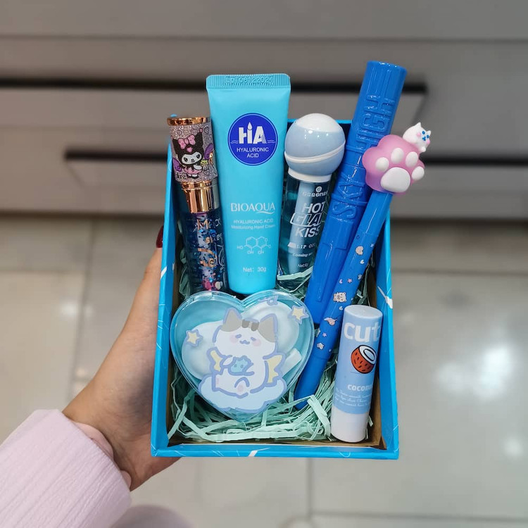 قیمت و خرید آنلاین پک هدیه روز دختر