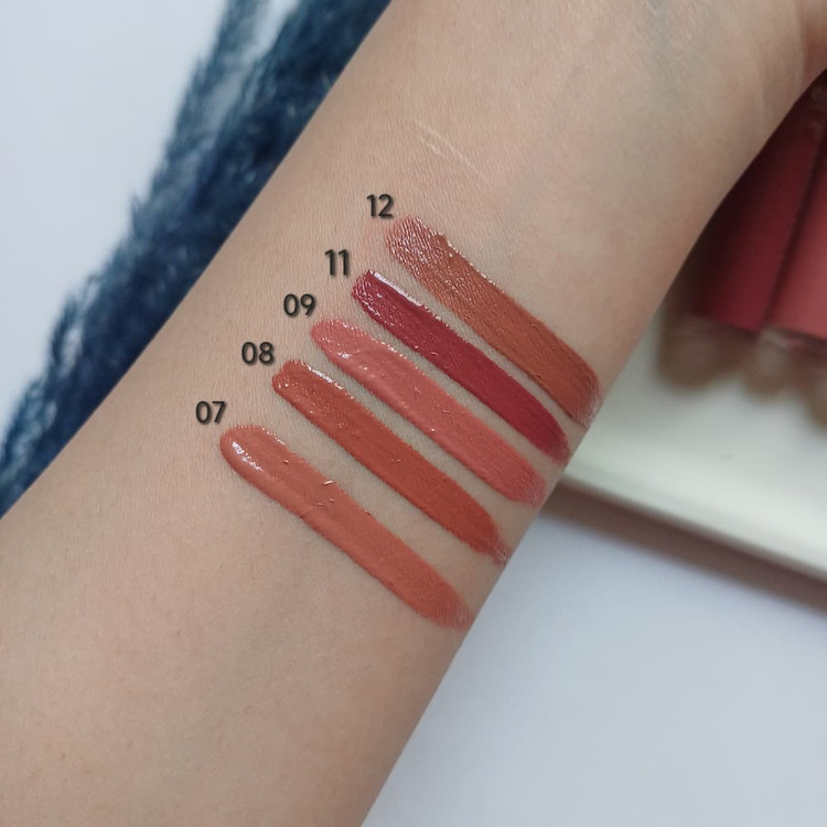 خرید رژ لب مایع 24 ساعته