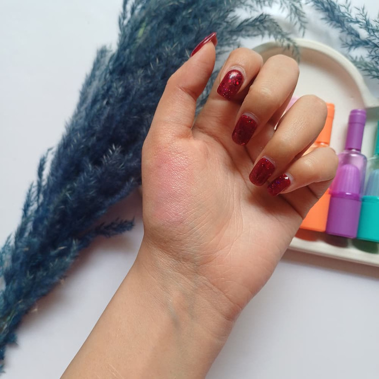 خرید بالم لب حرارتی