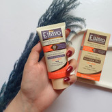خرید و نمای نزدیک ضدآفتاب رنگی Ellaro با SPF30 مناسب انواع پوست و قابل استفاده روزانه