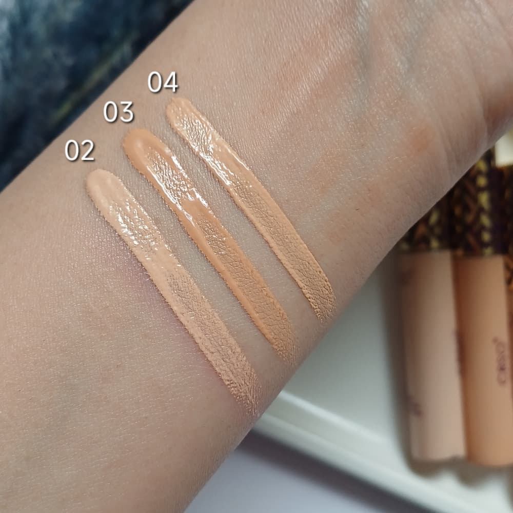 خرید فوری و آنلاین کانسیلر حرفه‌ ای با پوشانندگی بالا